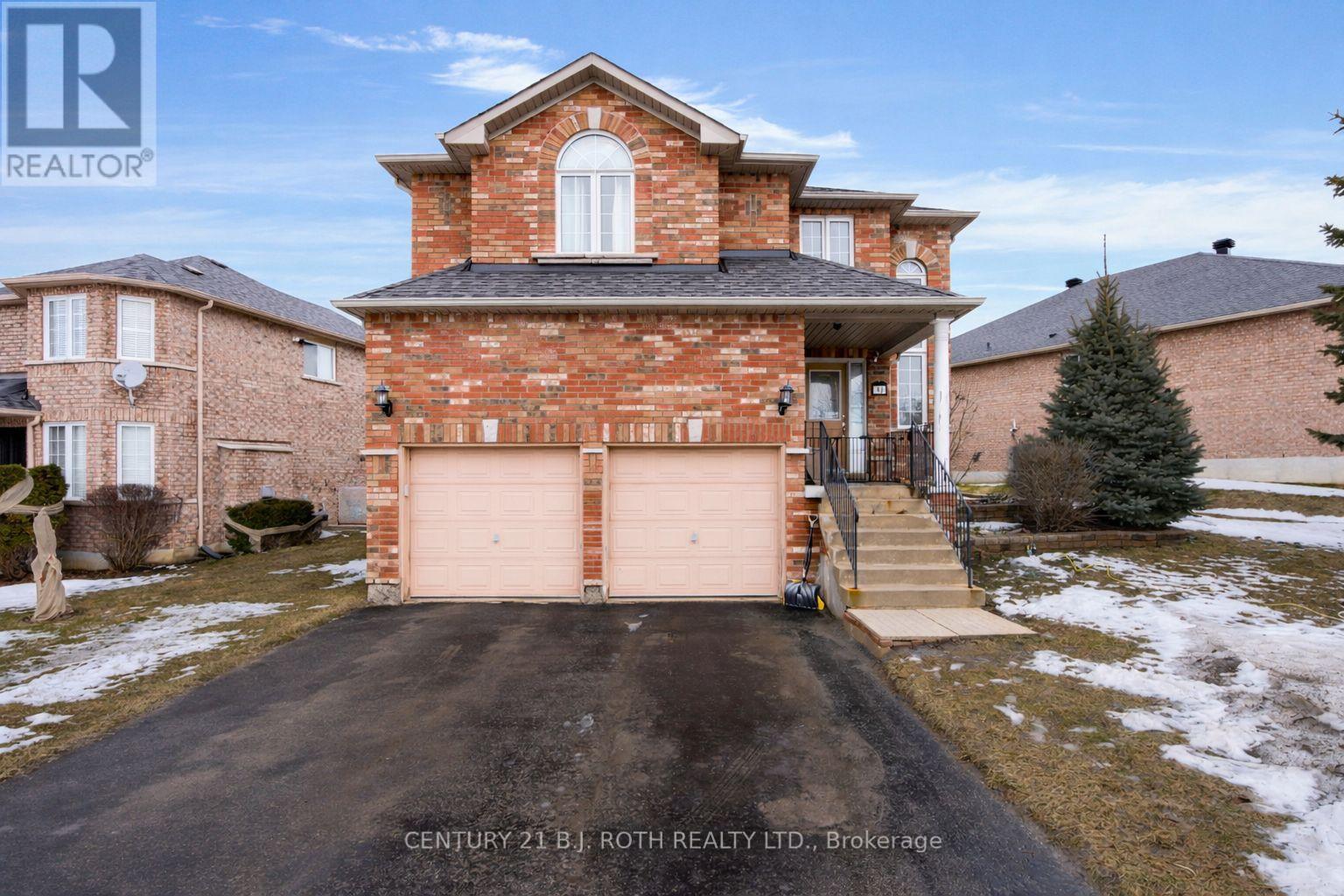 32 Prince Of Wales Drive, Barrie (Innis-Shore), Ontario  L4N 0T2 - Photo 2 - S12894498