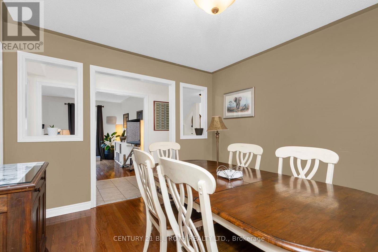 32 Prince Of Wales Drive, Barrie (Innis-Shore), Ontario  L4N 0T2 - Photo 6 - S12894498