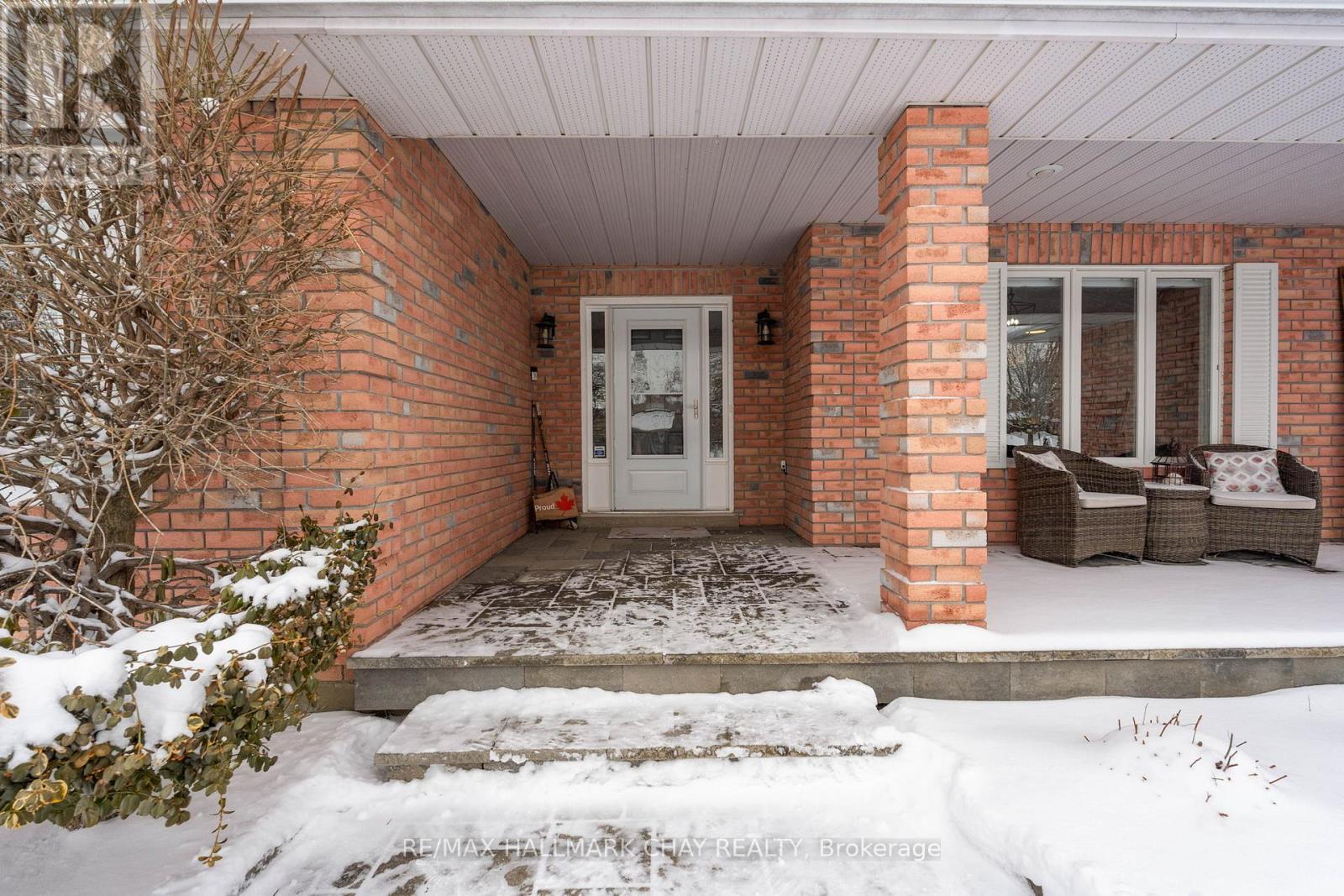 35 Eder Trail, Springwater (Snow Valley), Ontario  L0L 1Y3 - Photo 4 - S12894510