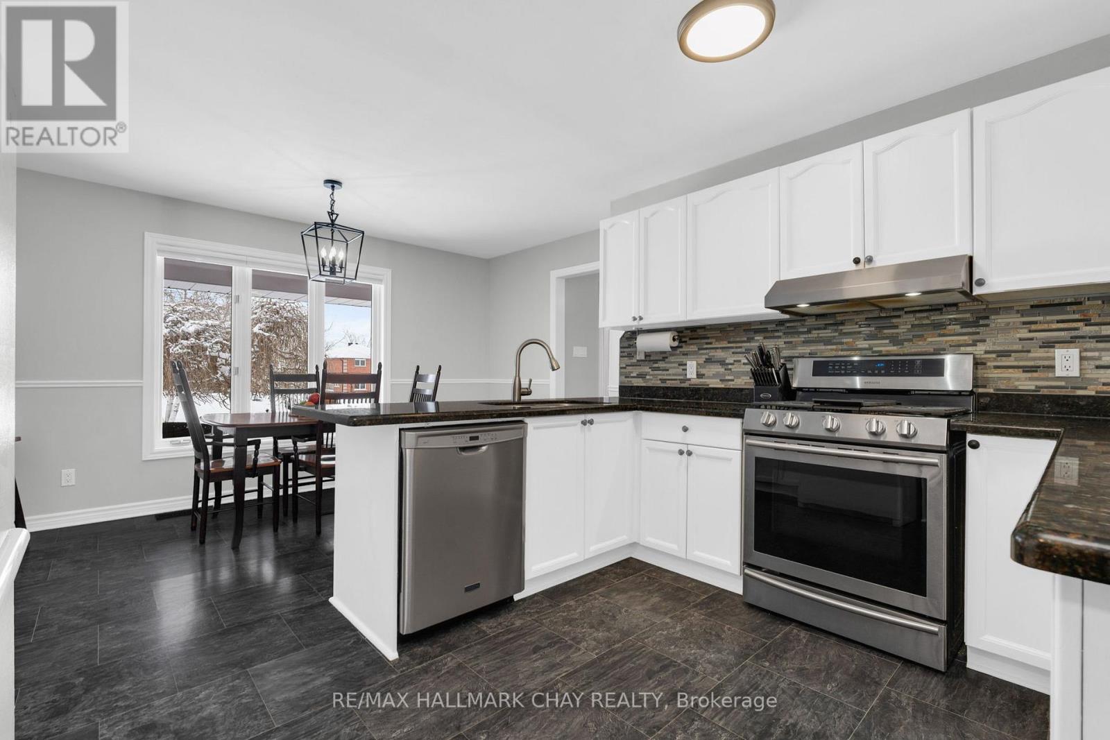 35 Eder Trail, Springwater (Snow Valley), Ontario  L0L 1Y3 - Photo 8 - S12894510