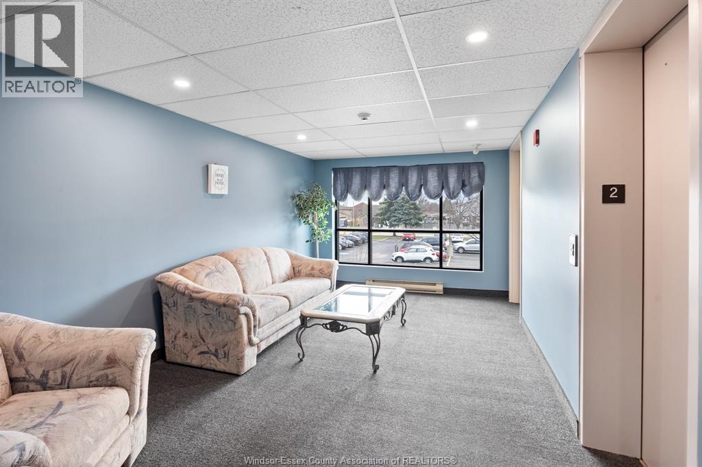 401 Grand Marais Road West Unit# 203, Windsor, Ontario  N9E 4S2 - Photo 24 - 26005616