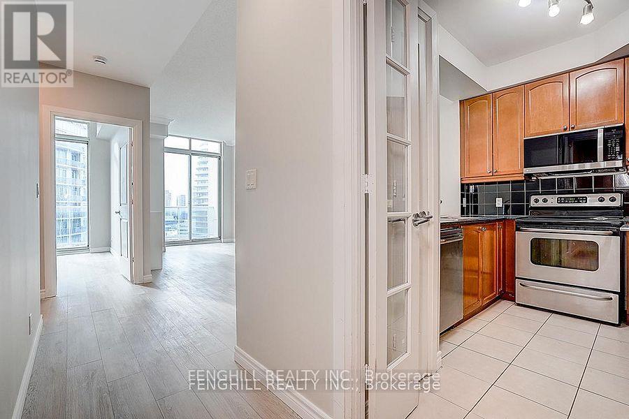 2705 - 90 Absolute Avenue, Mississauga (City Centre), Ontario  L4Z 0A3 - Photo 3 - W12894464