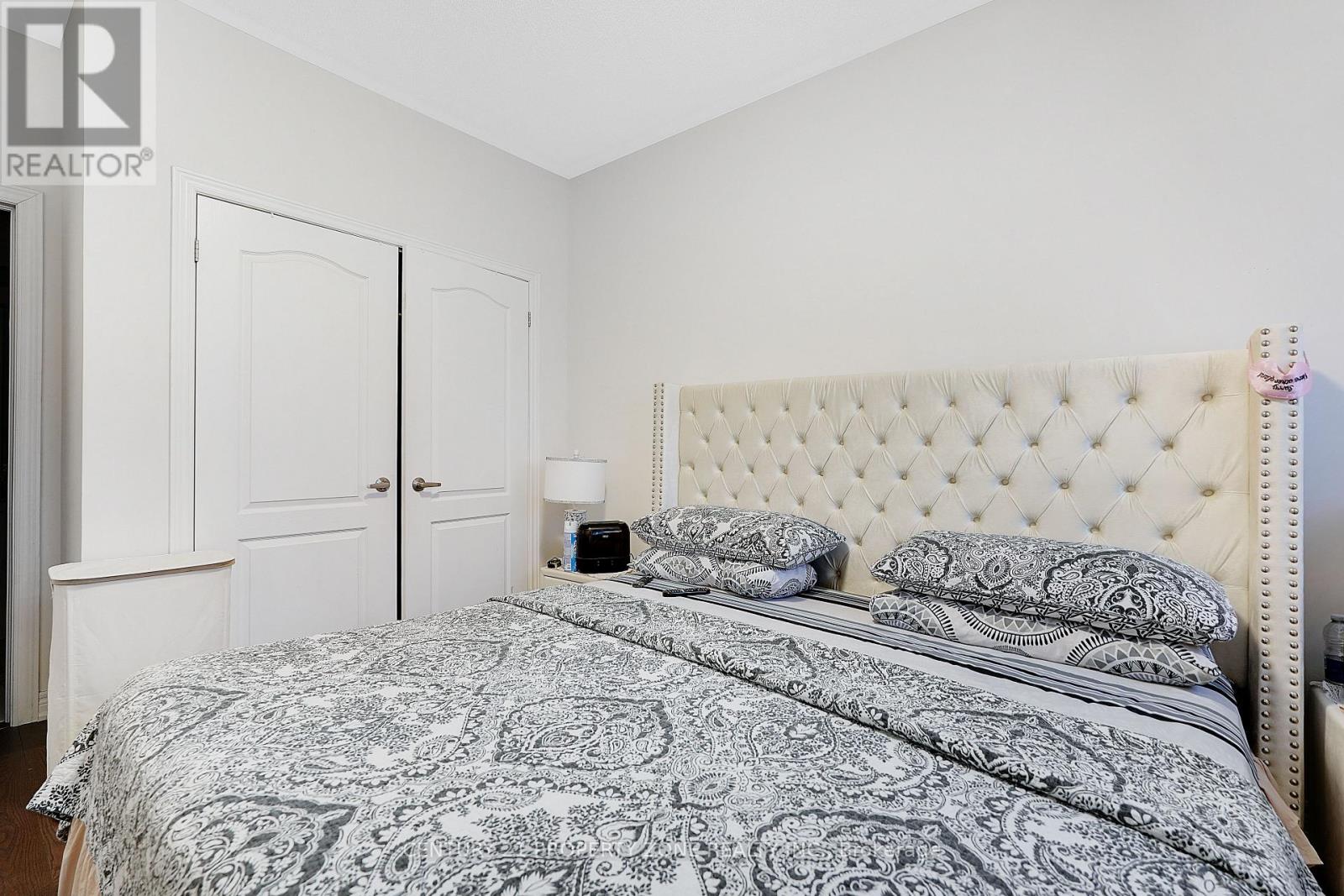 25 Hashmi Place, Brampton (Credit Valley), Ontario  L6Y 0H8 - Photo 13 - W12894470