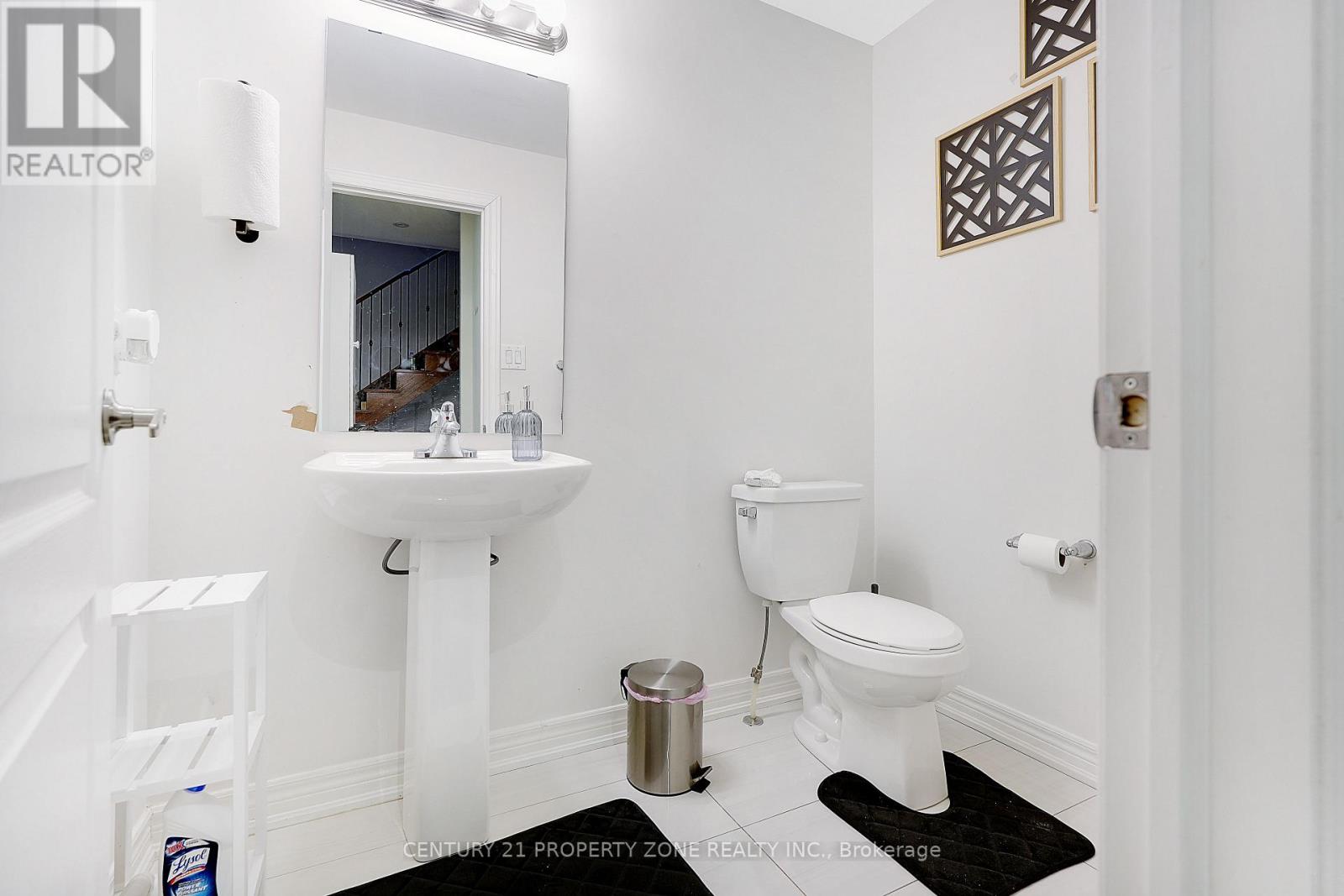 25 Hashmi Place, Brampton (Credit Valley), Ontario  L6Y 0H8 - Photo 9 - W12894470