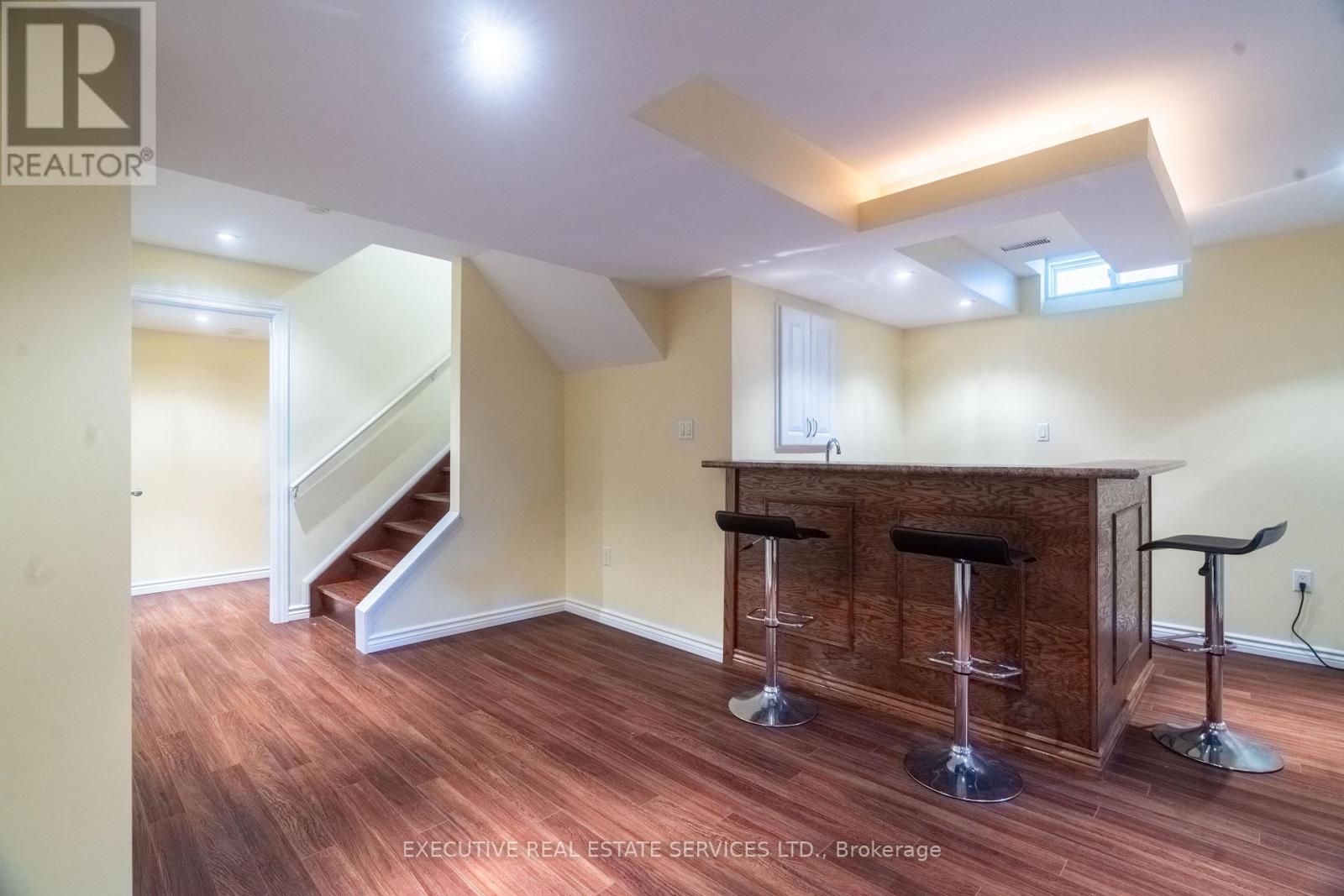 20 Wetmeadow Drive E, Brampton (Fletcher's Meadow), Ontario  L7A 2T6 - Photo 36 - W12894490