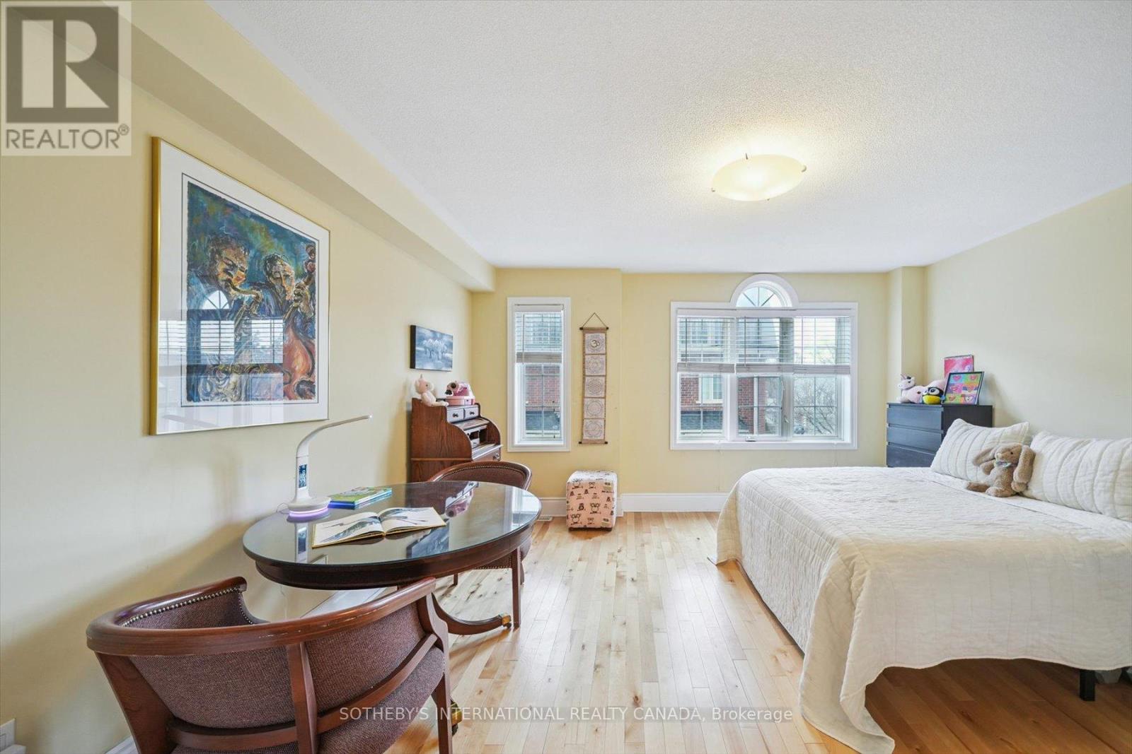 21 Streight Lane, Toronto (Islington-City Centre West), Ontario  M9B 0A3 - Photo 26 - W12894502