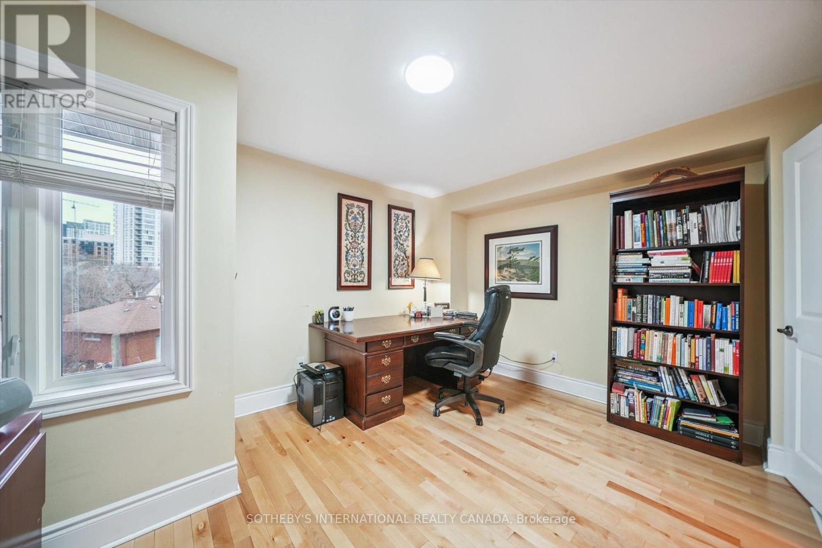 21 Streight Lane, Toronto (Islington-City Centre West), Ontario  M9B 0A3 - Photo 42 - W12894502