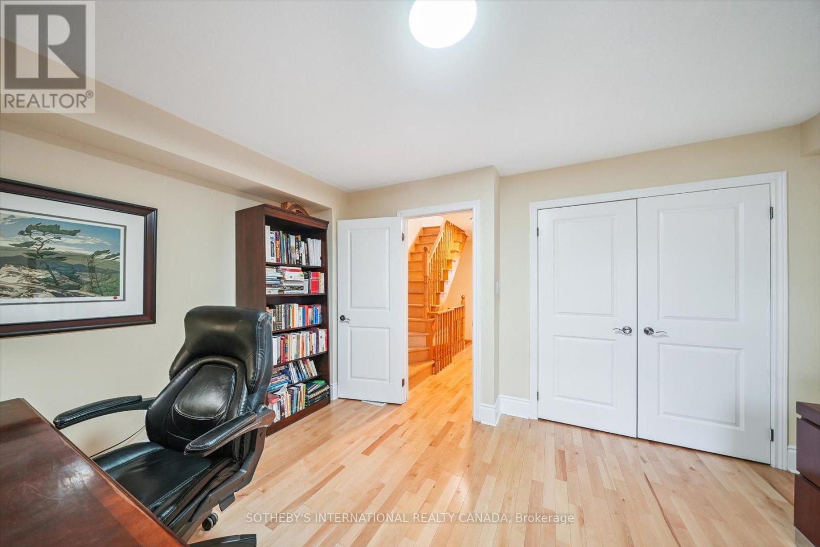 21 Streight Lane, Toronto (Islington-City Centre West), Ontario  M9B 0A3 - Photo 43 - W12894502