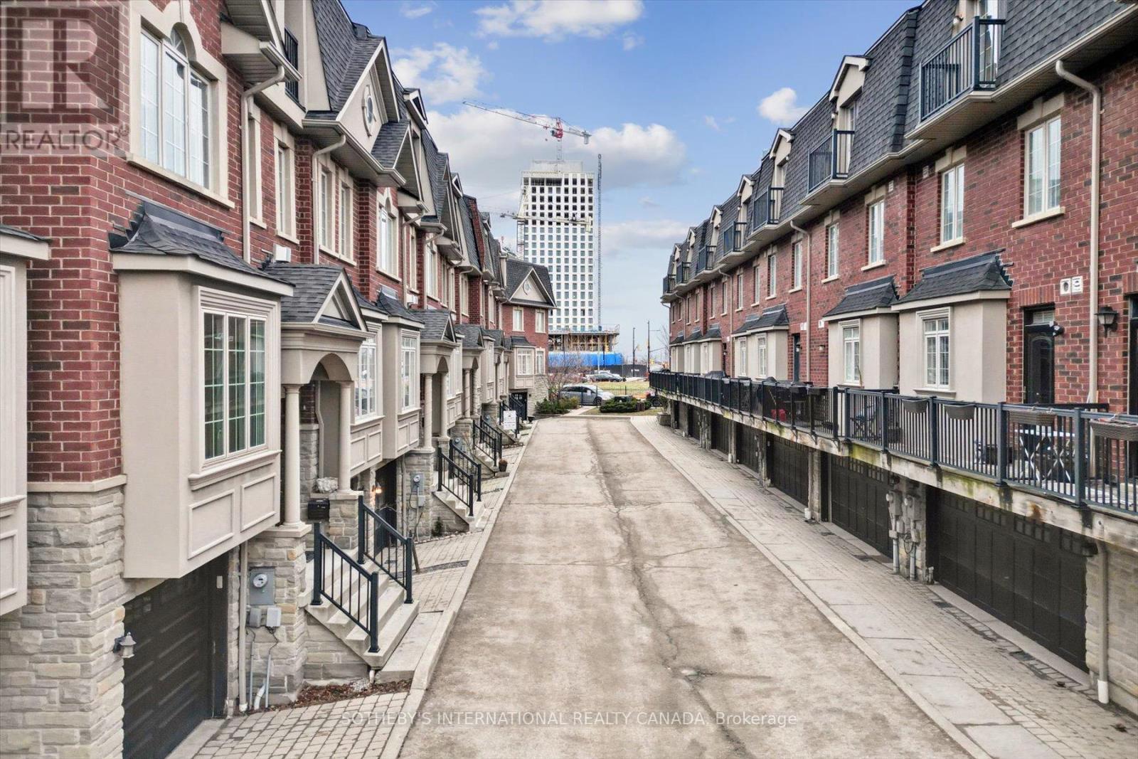 21 Streight Lane, Toronto (Islington-City Centre West), Ontario  M9B 0A3 - Photo 46 - W12894502