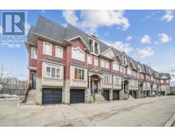 21 STREIGHT LANE, Toronto, Ontario
