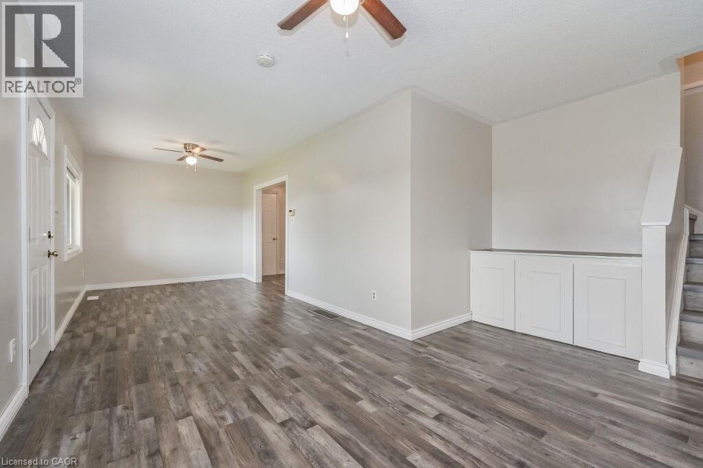 353 Wellington Street E, Mount Forest, Ontario  N0G 2L2 - Photo 6 - 40812730