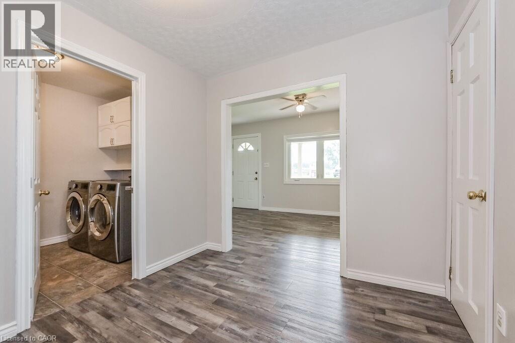 353 Wellington Street E, Mount Forest, Ontario  N0G 2L2 - Photo 9 - 40812730