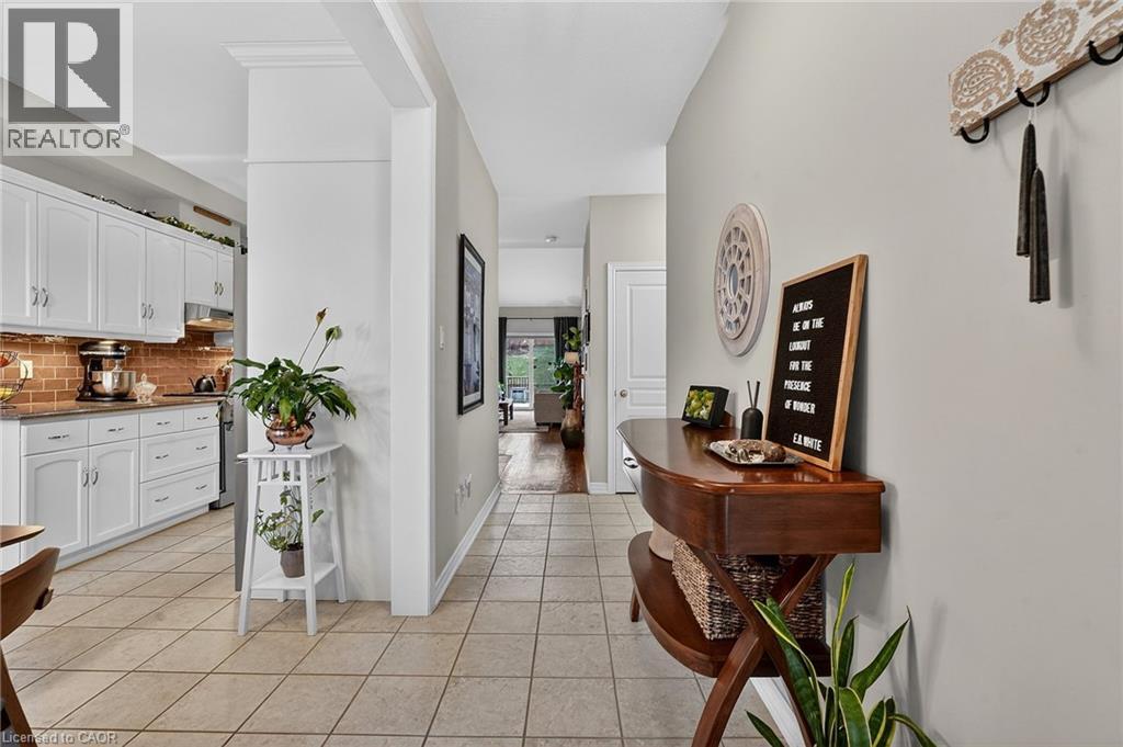 6 Conrad Place, Grimsby, Ontario  L3M 5S5 - Photo 17 - 40812220