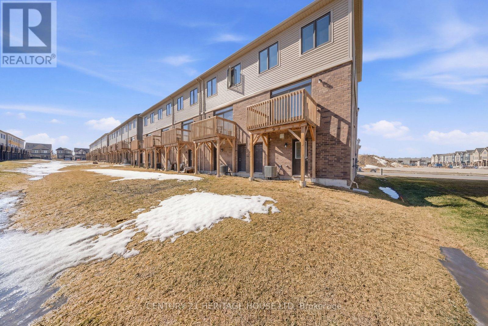 19 Baskett Street, Brantford, Ontario  N3T 0W4 - Photo 29 - X12894412