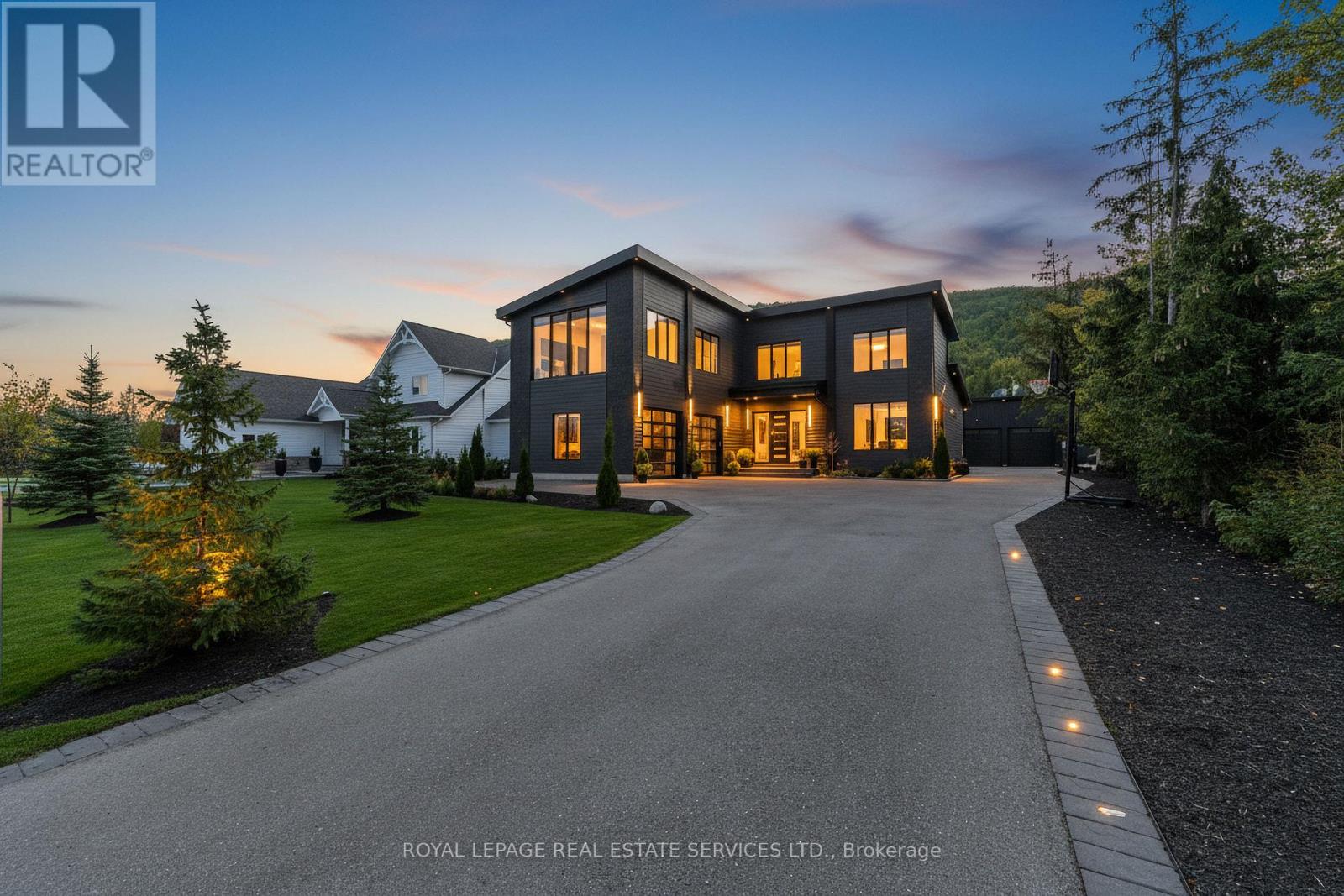 118 Barton Boulevard, Blue Mountains, Ontario  N0H 1J0 - Photo 2 - X12894418