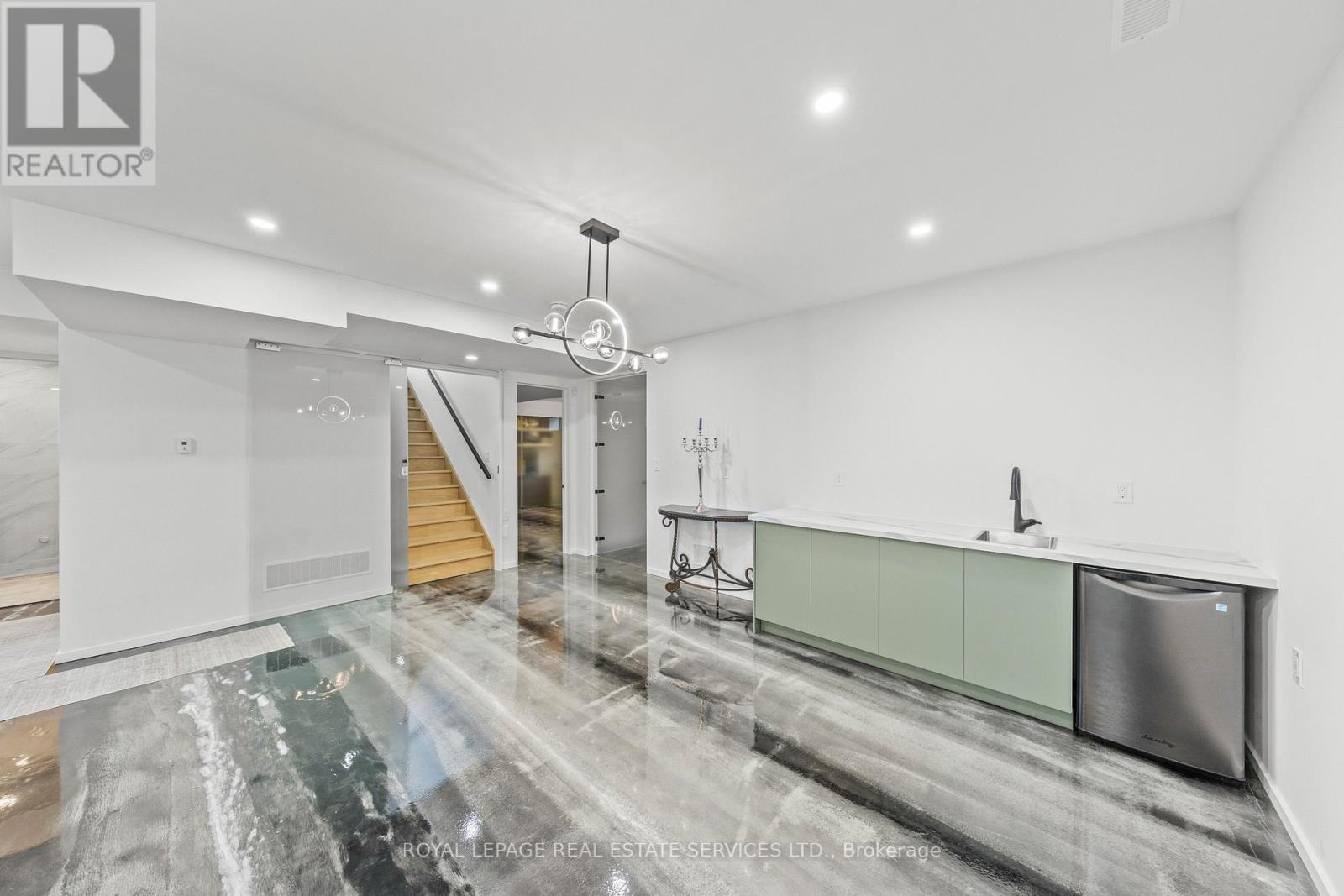 118 Barton Boulevard, Blue Mountains, Ontario  N0H 1J0 - Photo 34 - X12894418