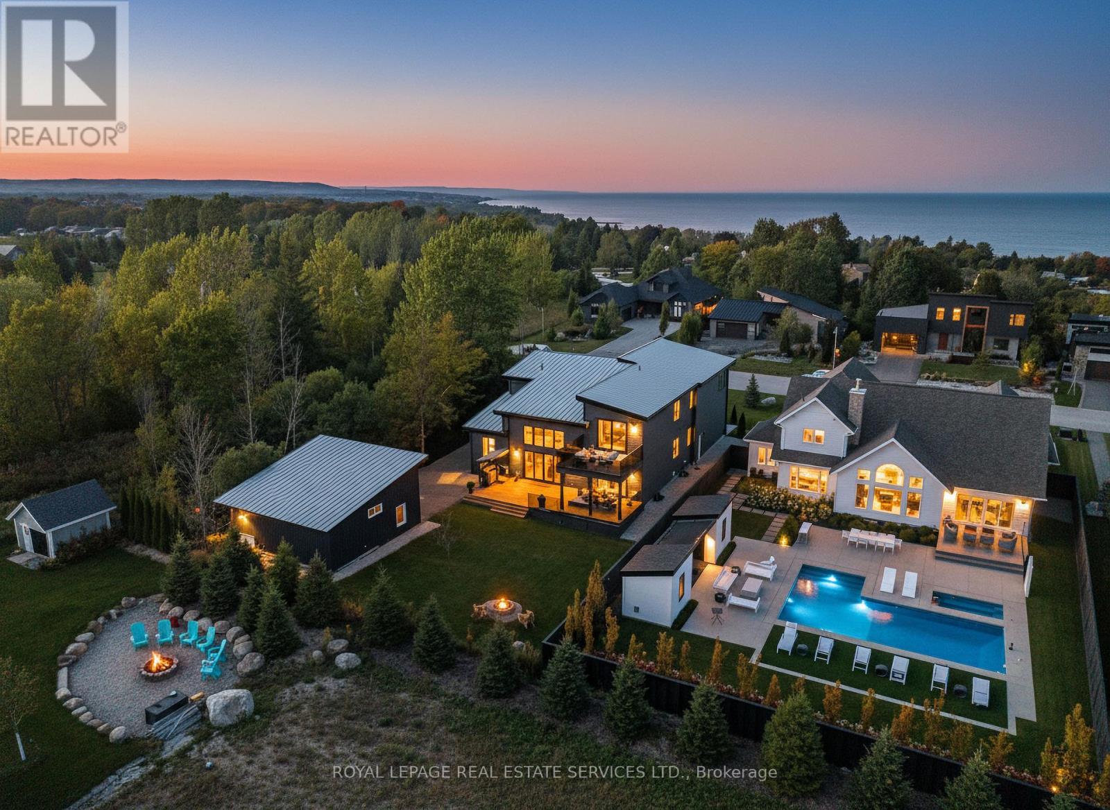 118 Barton Boulevard, Blue Mountains, Ontario  N0H 1J0 - Photo 47 - X12894418