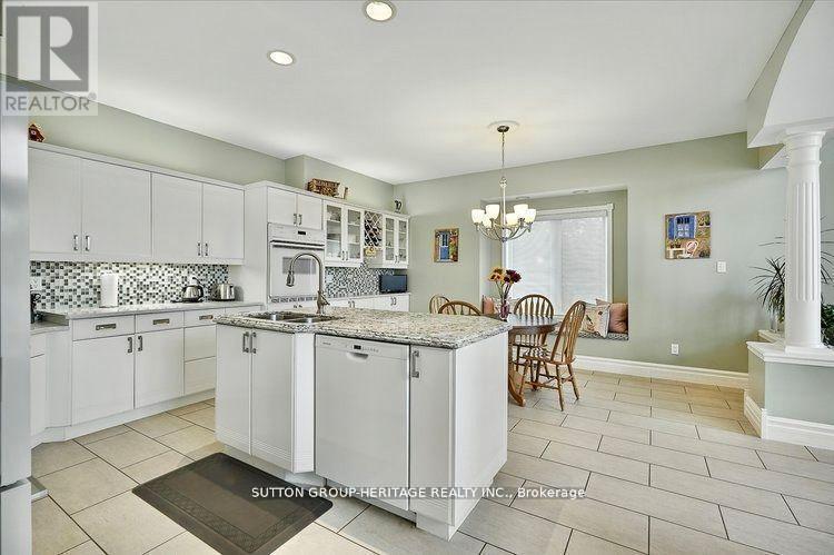 400 Front Street Sw, Kawartha Lakes (Bobcaygeon), Ontario  K0M 1A0 - Photo 19 - X12894424