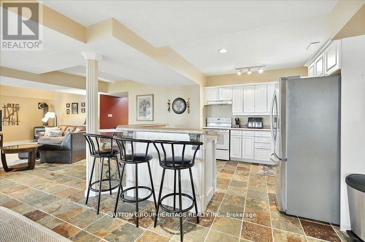 400 Front Street Sw, Kawartha Lakes (Bobcaygeon), Ontario  K0M 1L0 - Photo 38 - X12894432