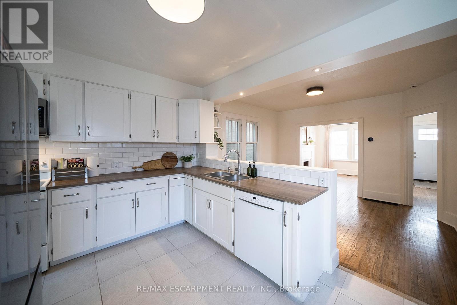 65 1/2 Dundas Street, Brantford, Ontario  N3R 1S2 - Photo 14 - X12894512