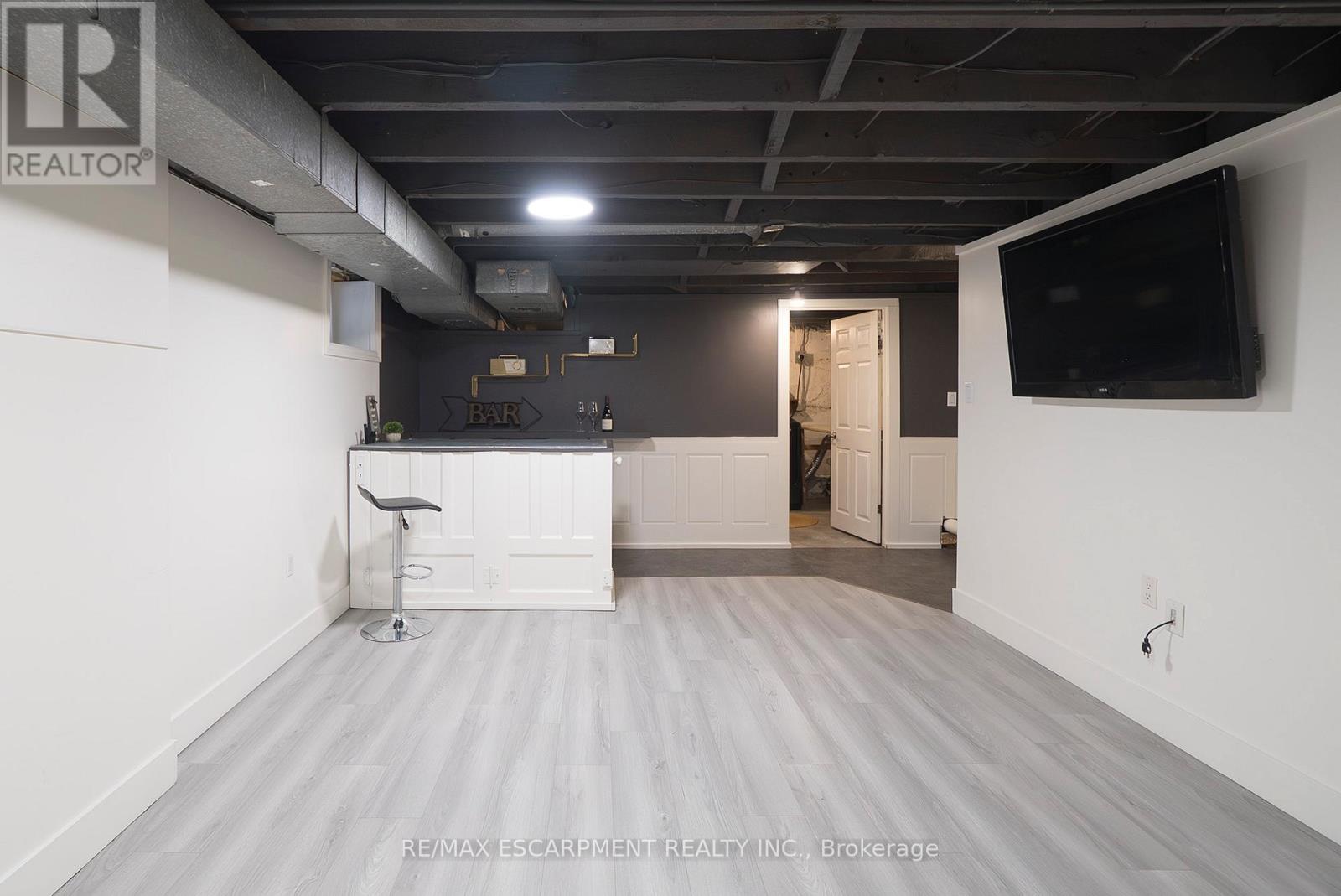 65 1/2 Dundas Street, Brantford, Ontario  N3R 1S2 - Photo 26 - X12894512