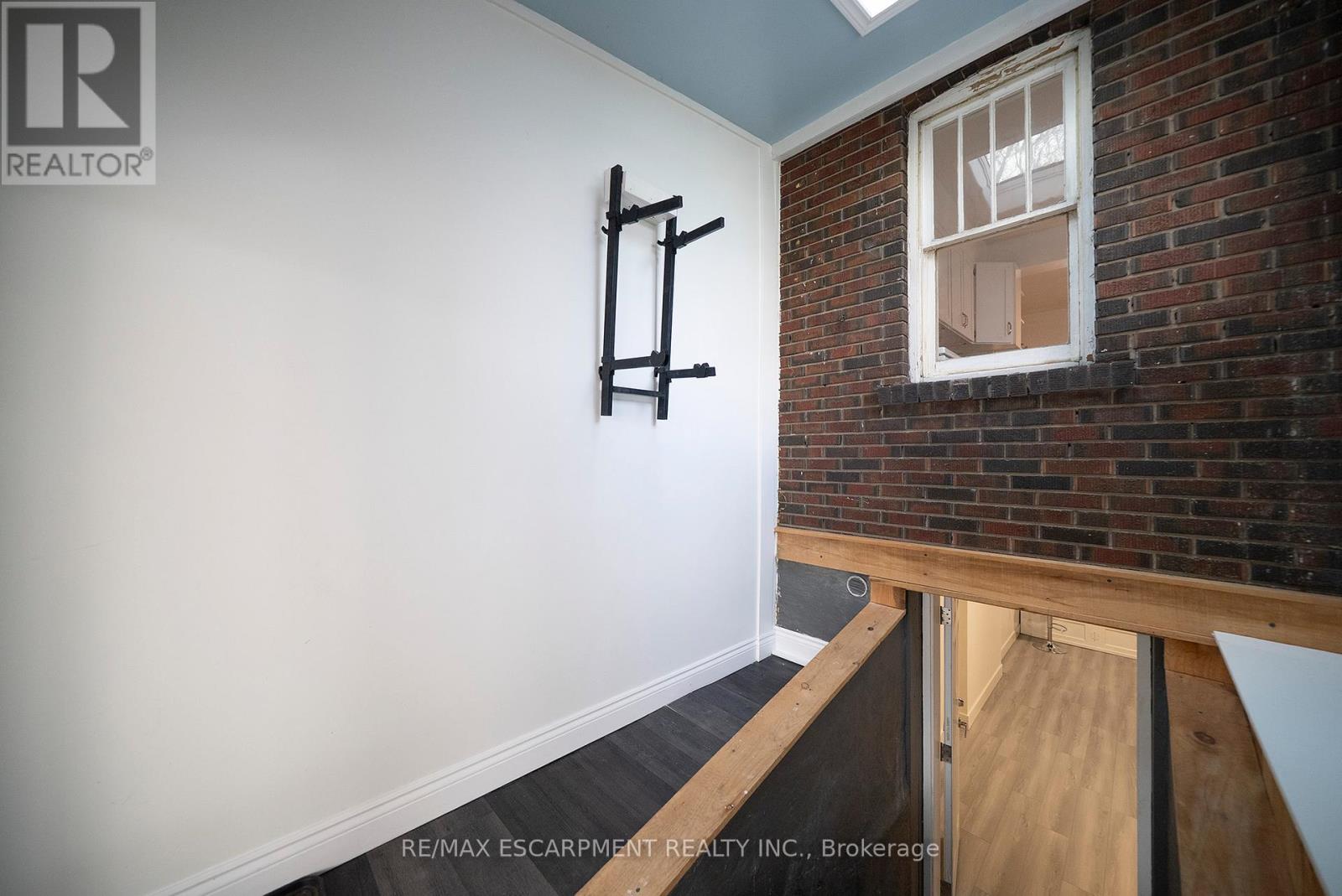 65 1/2 Dundas Street, Brantford, Ontario  N3R 1S2 - Photo 32 - X12894512