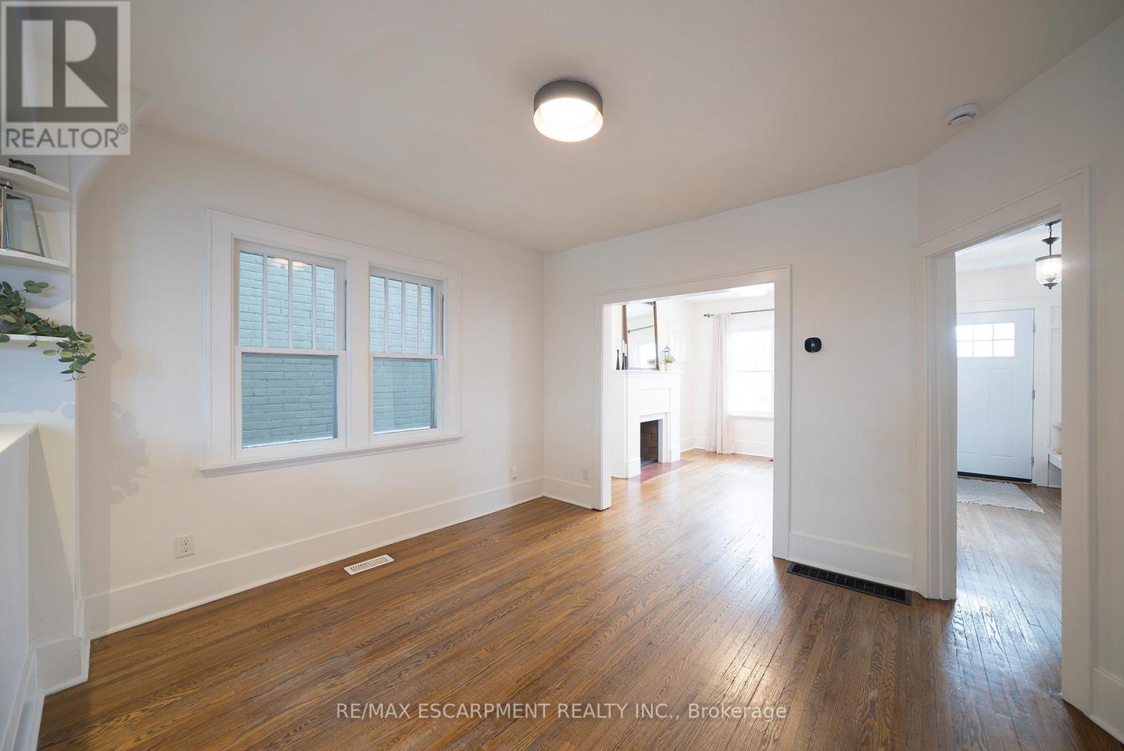 65 1/2 Dundas Street, Brantford, Ontario  N3R 1S2 - Photo 8 - X12894512