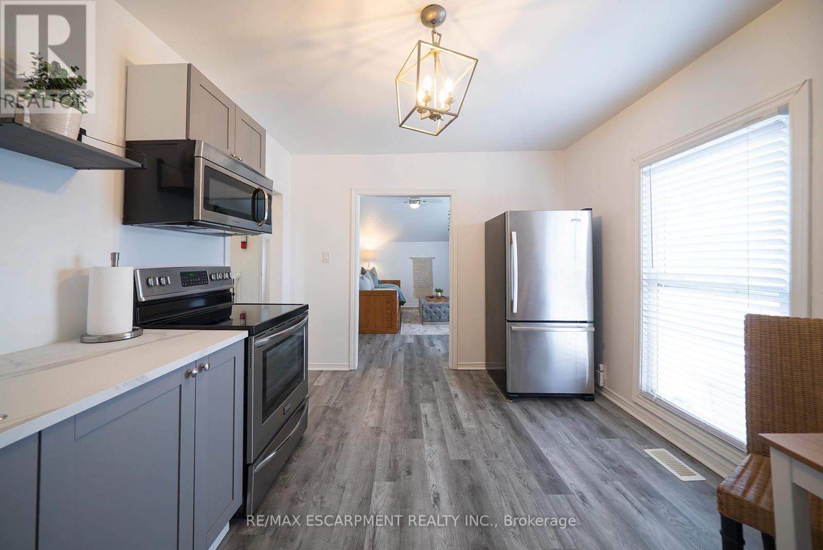 171 Drummond Street, Brantford, Ontario  N3S 6A6 - Photo 14 - X12894524