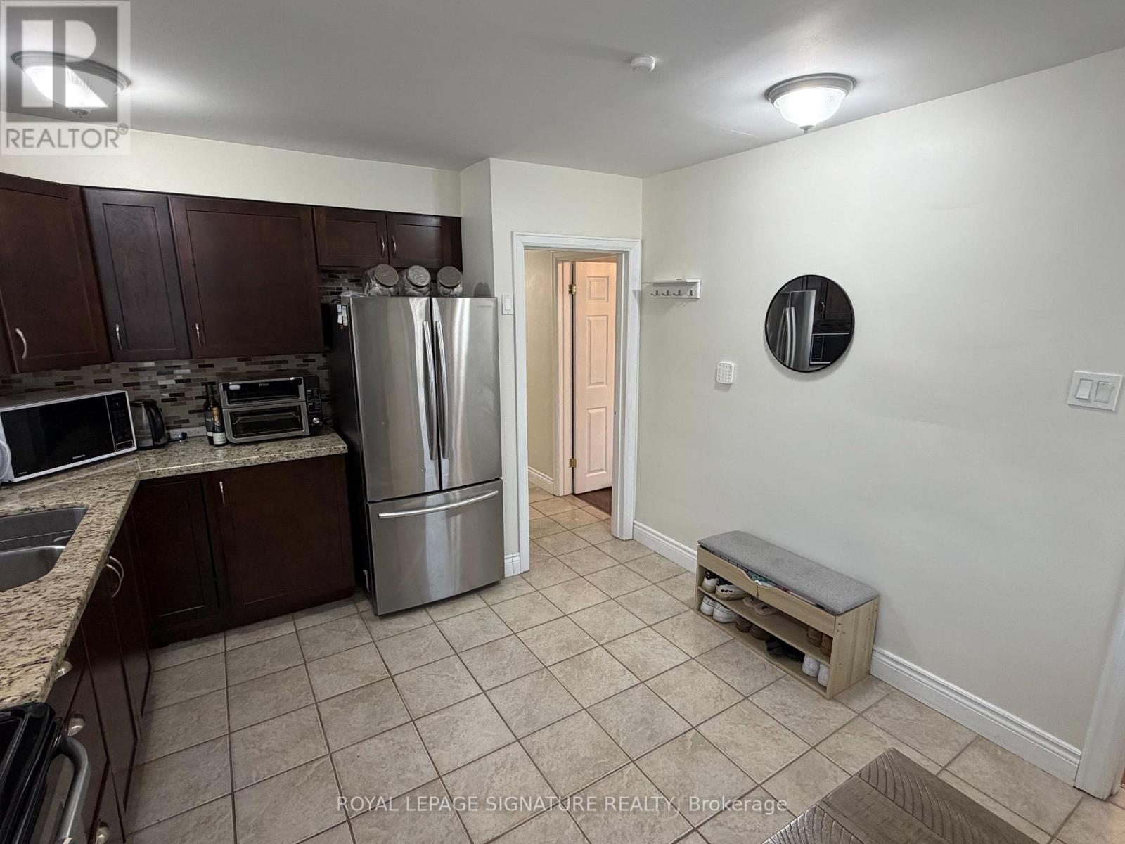 69 Glenmount Avenue, Hamilton (Ainslie Wood), Ontario  L8S 2L3 - Photo 12 - X12894528