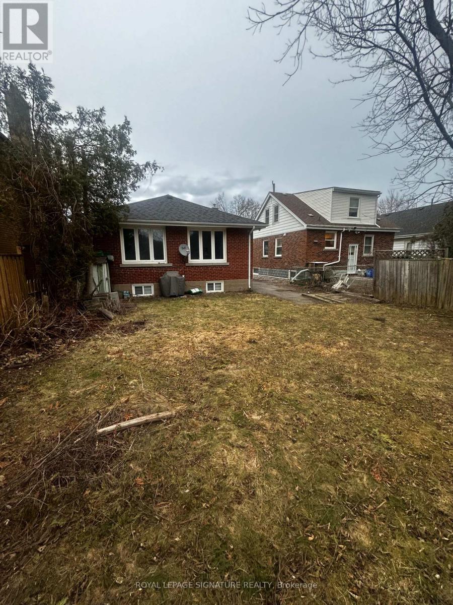 69 Glenmount Avenue, Hamilton (Ainslie Wood), Ontario  L8S 2L3 - Photo 22 - X12894528