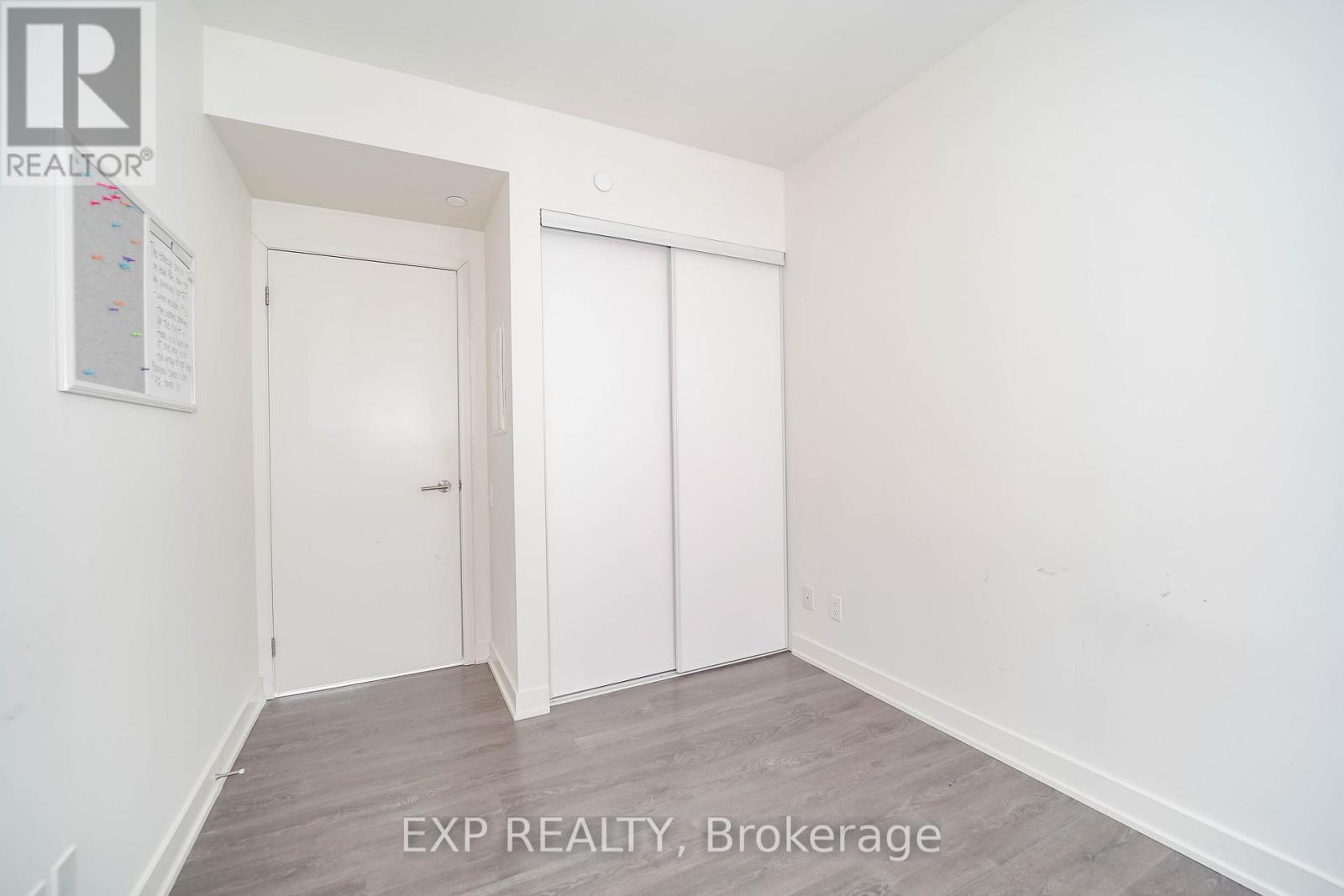 2104 - 6 Sonic Way, Toronto, Ontario  M3C 0P1 - Photo 17 - C12881978