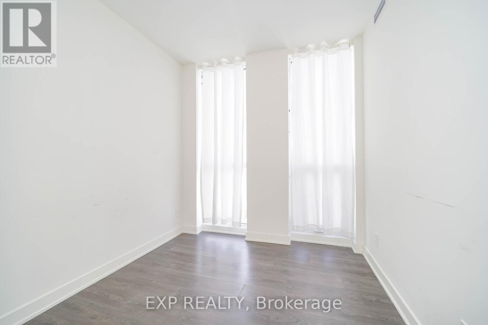 2104 - 6 Sonic Way, Toronto, Ontario  M3C 0P1 - Photo 18 - C12881978