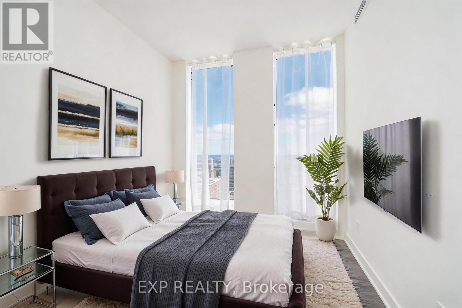 2104 - 6 Sonic Way, Toronto, Ontario  M3C 0P1 - Photo 11 - C12881978