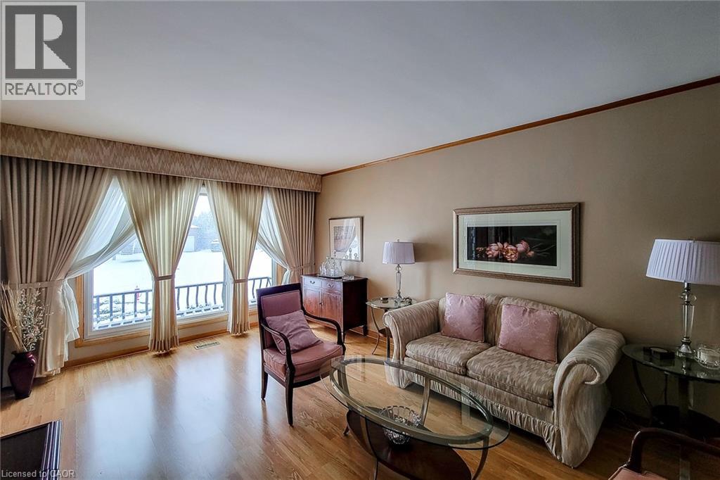 52 Elena Court, Hamilton, Ontario  L9C 7P7 - Photo 12 - 40812360