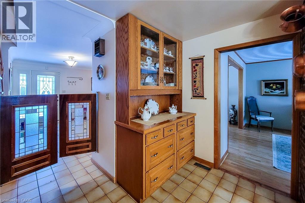 52 Elena Court, Hamilton, Ontario  L9C 7P7 - Photo 19 - 40812360