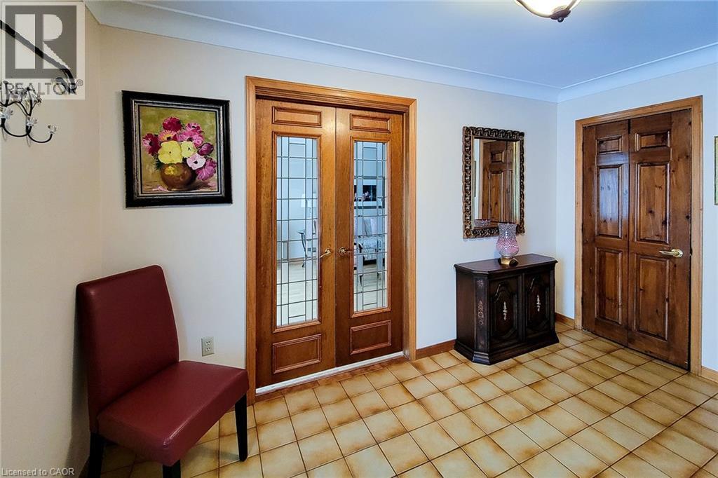 52 Elena Court, Hamilton, Ontario  L9C 7P7 - Photo 9 - 40812360