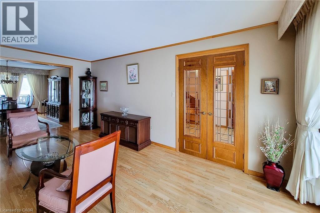 52 Elena Court, Hamilton, Ontario  L9C 7P7 - Photo 11 - 40812360