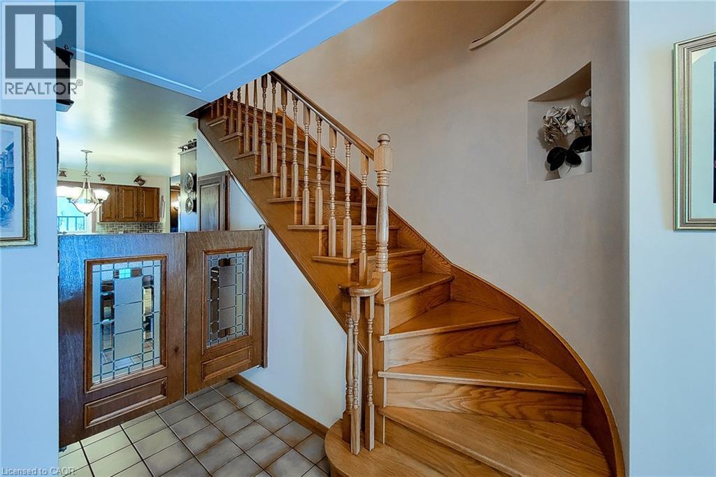 52 Elena Court, Hamilton, Ontario  L9C 7P7 - Photo 25 - 40812360