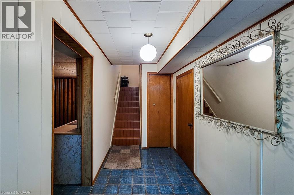 52 Elena Court, Hamilton, Ontario  L9C 7P7 - Photo 35 - 40812360