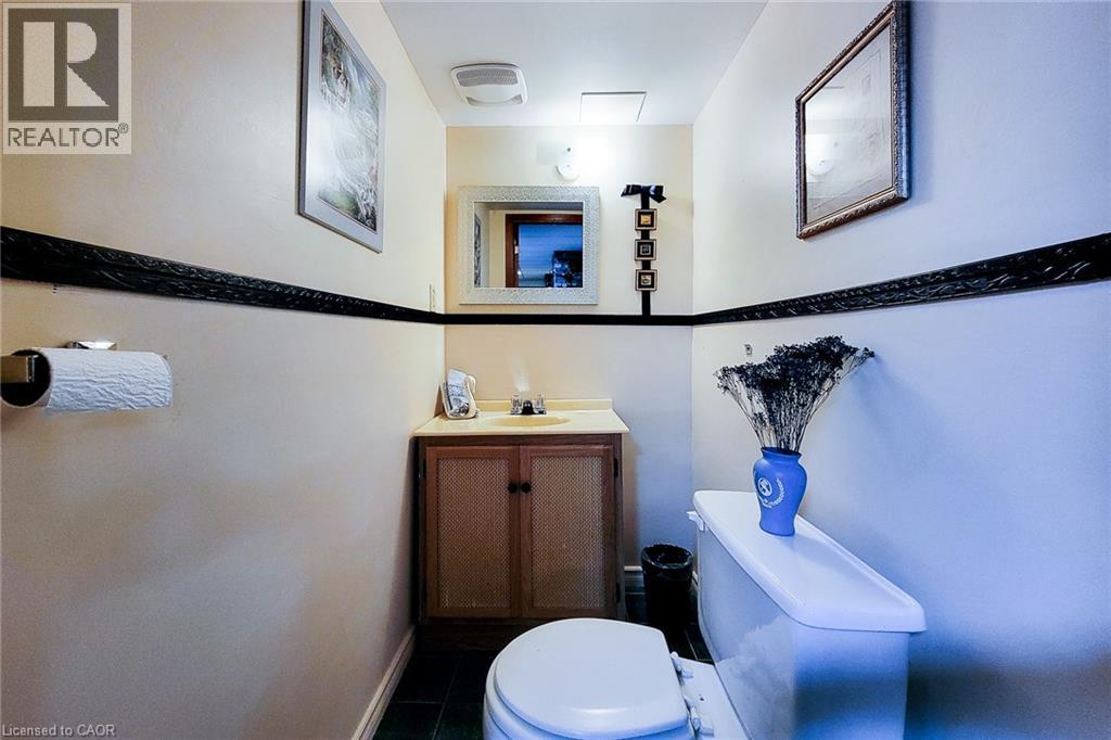 52 Elena Court, Hamilton, Ontario  L9C 7P7 - Photo 42 - 40812360