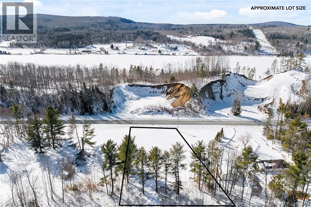 1832 Route 105, Southampton, New Brunswick  E6G 1M6 - Photo 11 - NB135221