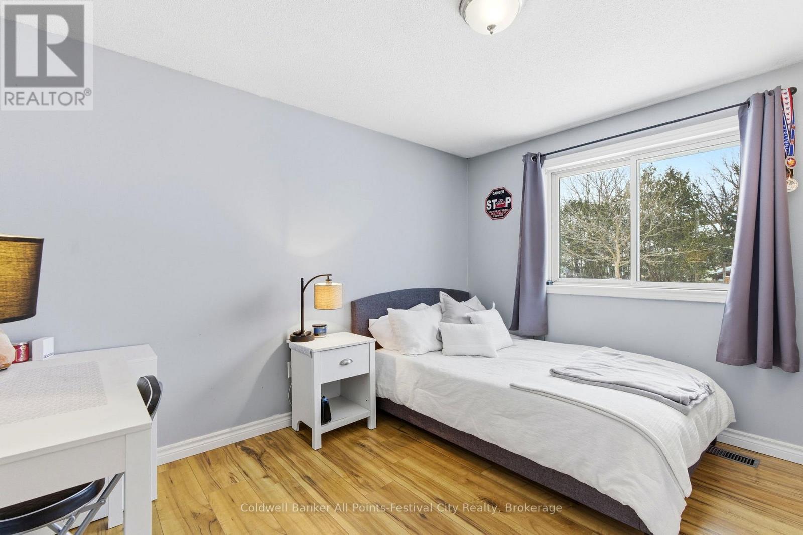 72 Lorne Avenue, Bluewater, Ontario  N0M 1X0 - Photo 22 - X12780430