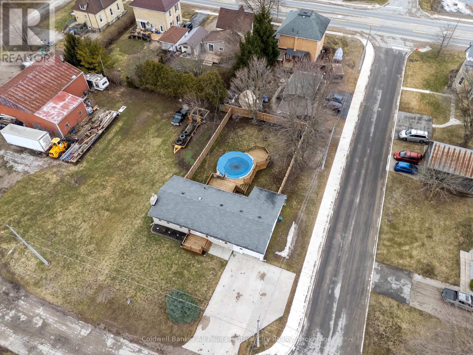 72 Lorne Avenue, Bluewater, Ontario  N0M 1X0 - Photo 43 - X12780430