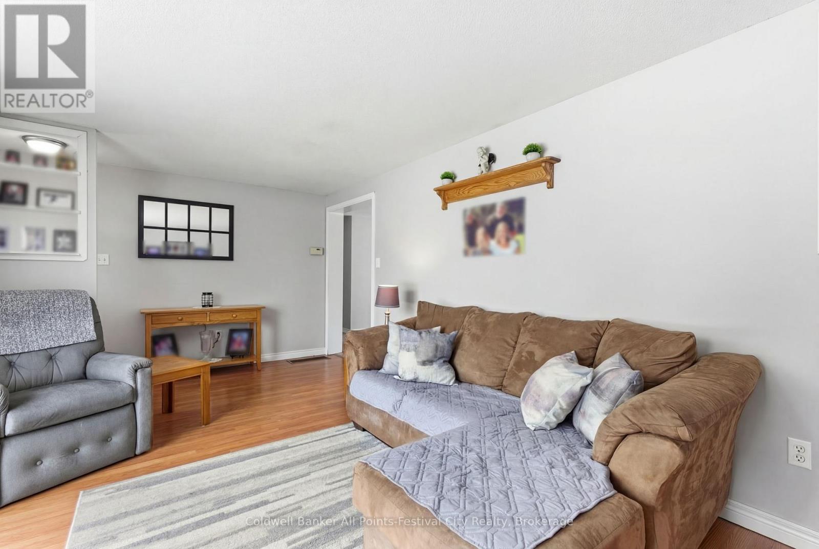 72 Lorne Avenue, Bluewater, Ontario  N0M 1X0 - Photo 8 - X12780430