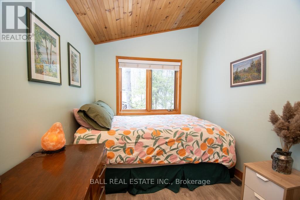 1084 Duck Pond Lane, Douro-Dummer, Ontario  K0L 2H0 - Photo 17 - X12894558