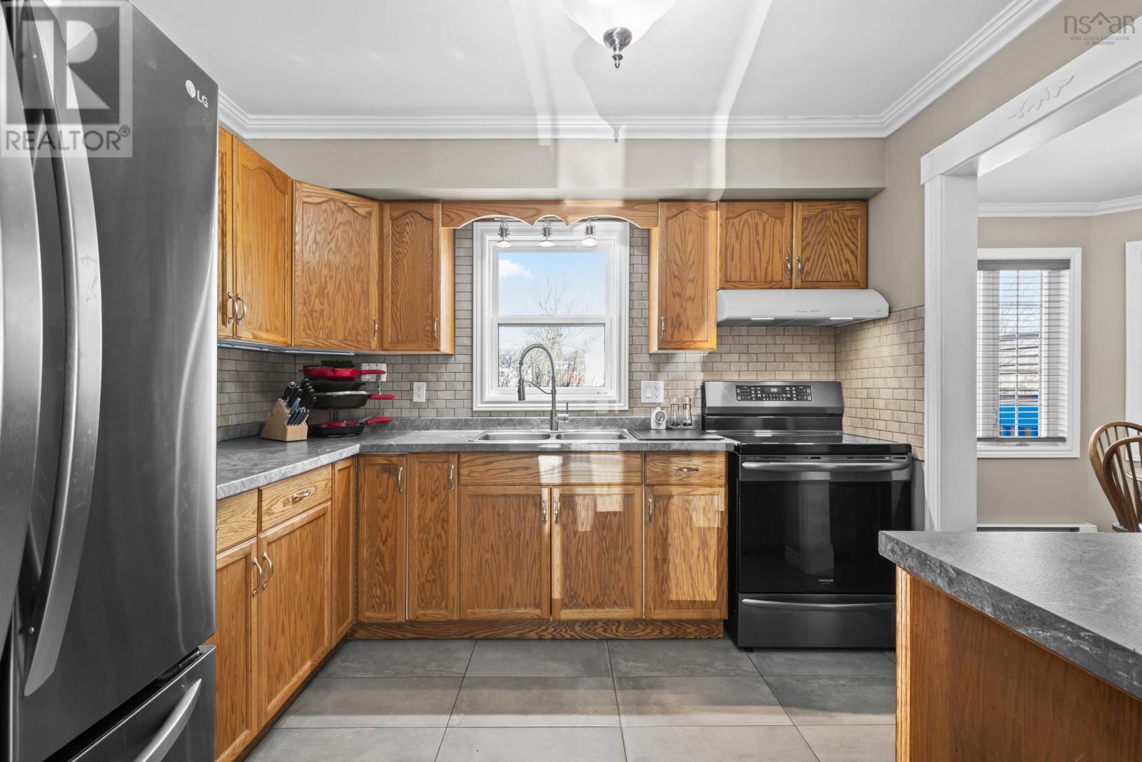 120 Silistria Drive, Dartmouth, Nova Scotia  B2W 6A6 - Photo 9 - 202604386