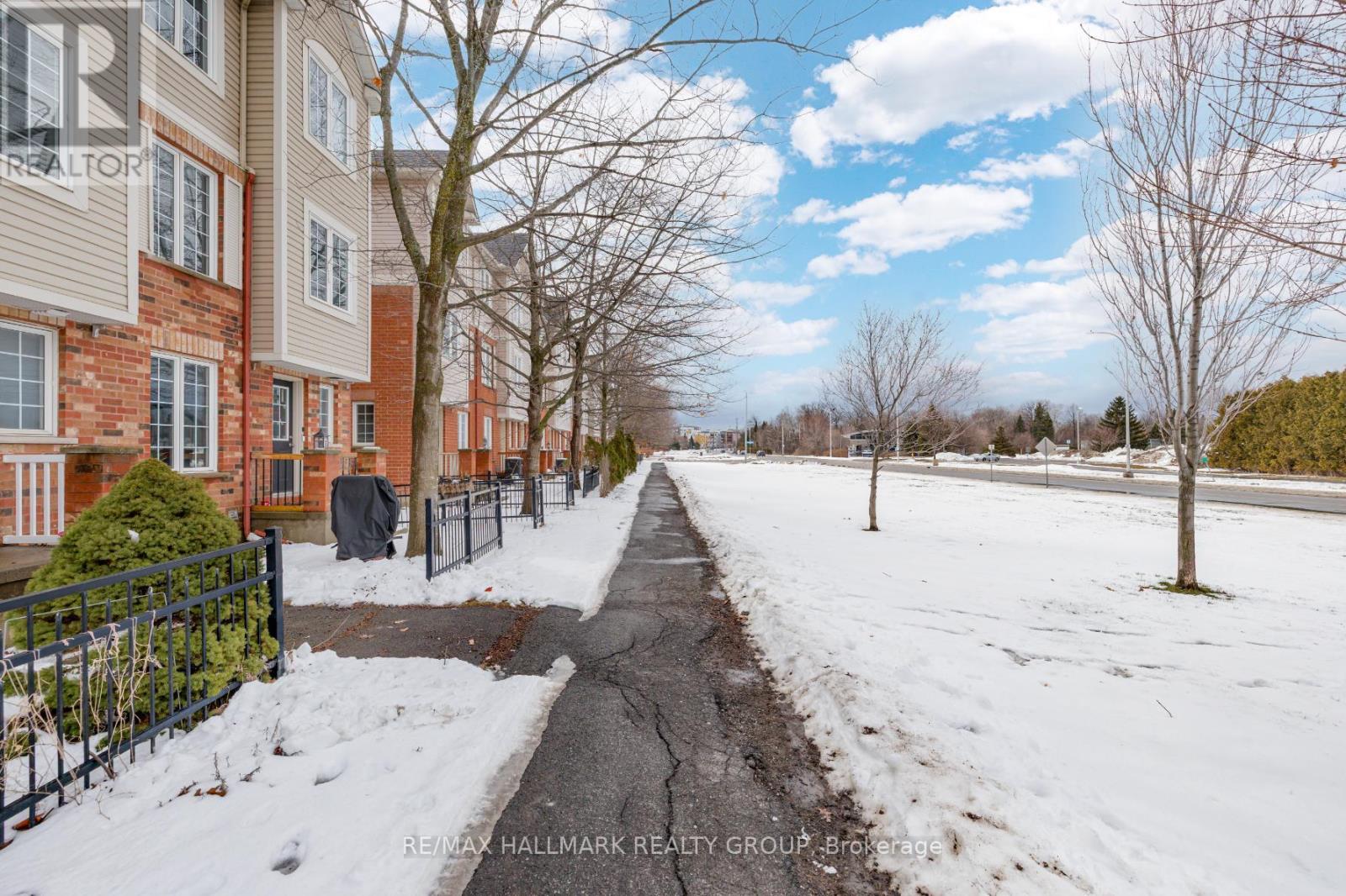 241 - 90 Edenvale Drive, Ottawa, Ontario  K2K 3N8 - Photo 20 - X12894606