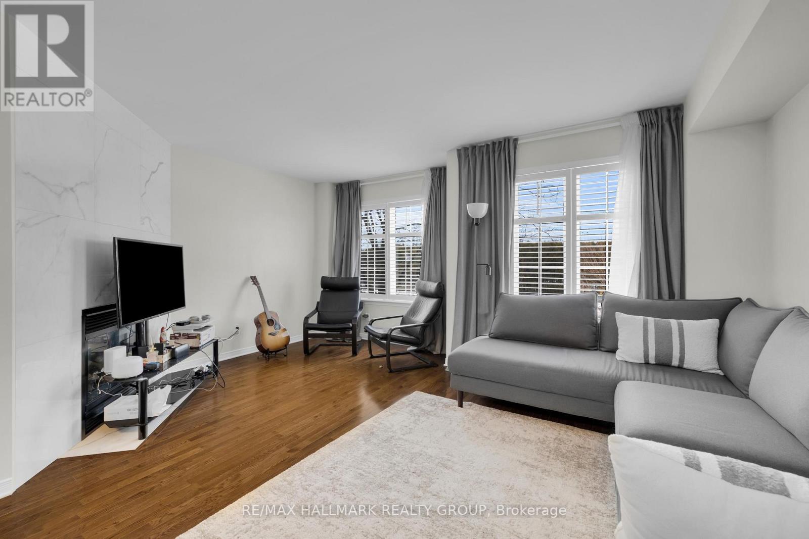 241 - 90 Edenvale Drive, Ottawa, Ontario  K2K 3N8 - Photo 7 - X12894606