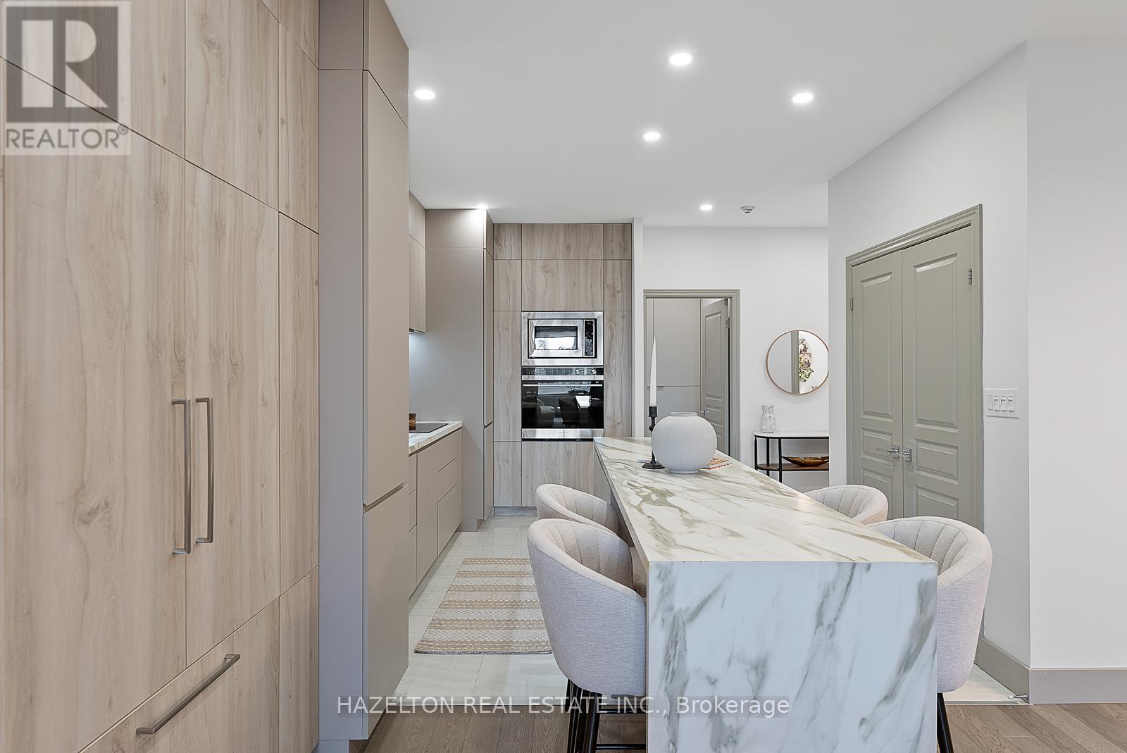 1209 - 102 Bloor Street W, Toronto, Ontario  M5S 1M8 - Photo 11 - C12894554