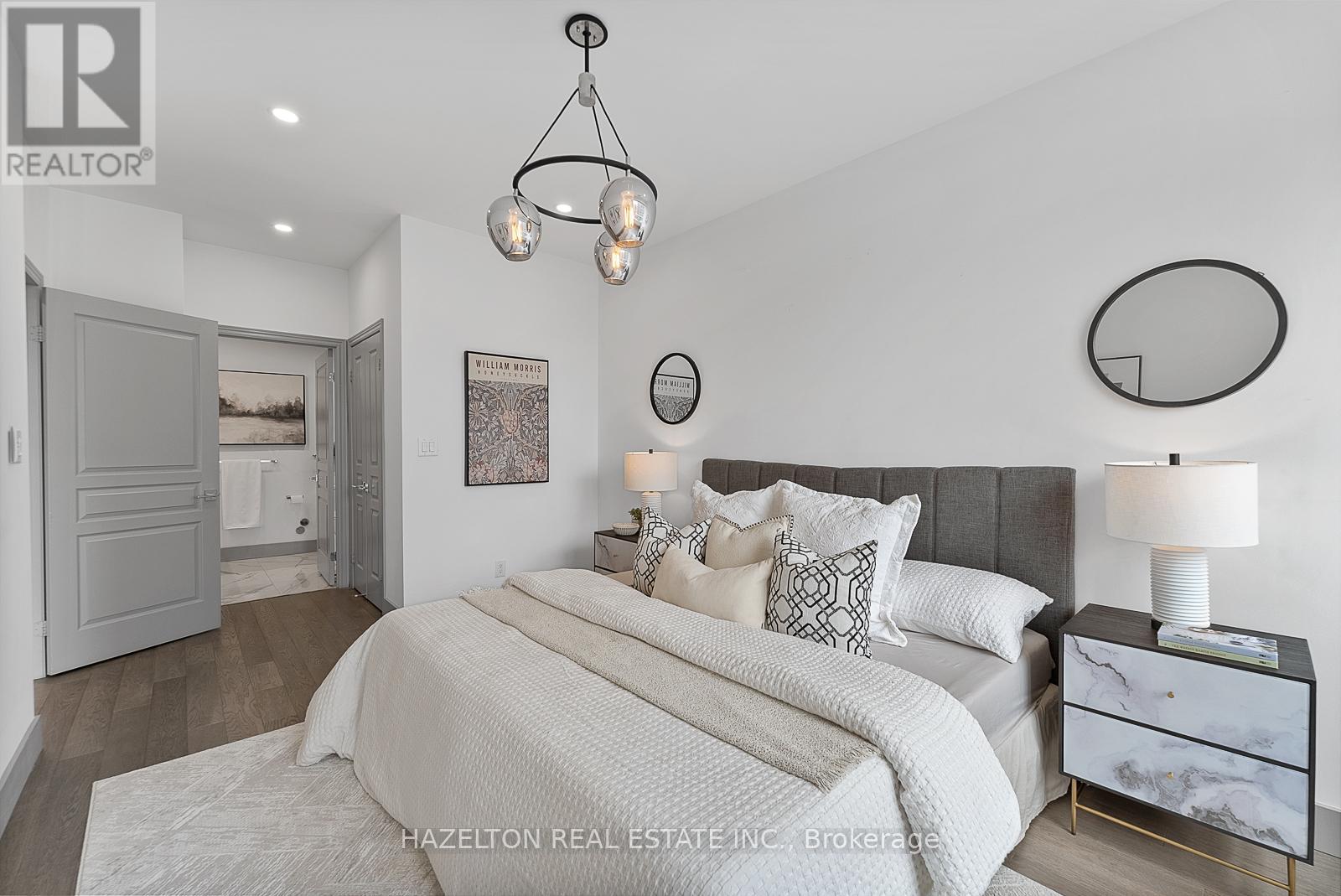 1209 - 102 Bloor Street W, Toronto, Ontario  M5S 1M8 - Photo 13 - C12894554